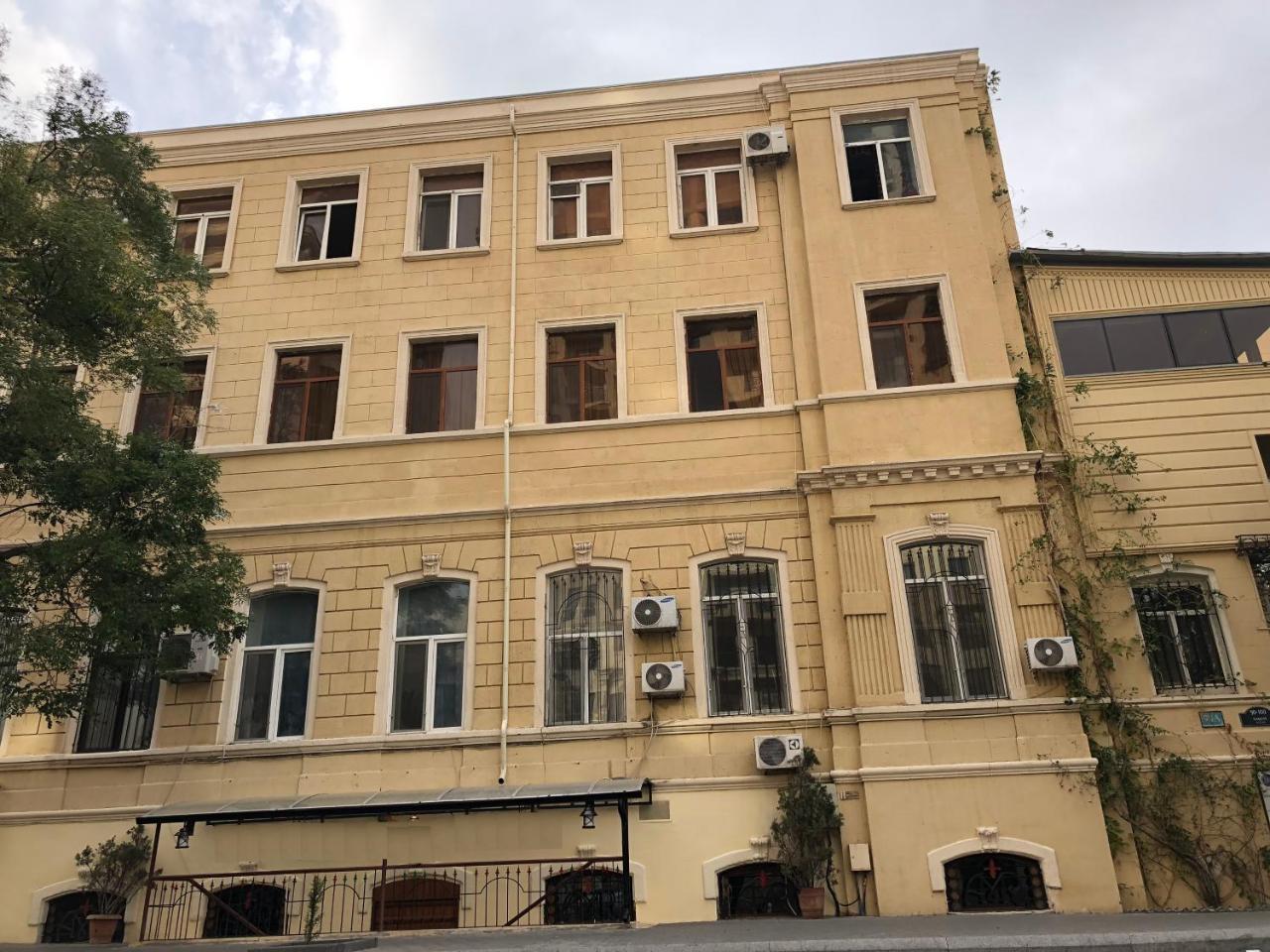 Clover Hotel Baku Formula 1 View מראה חיצוני תמונה